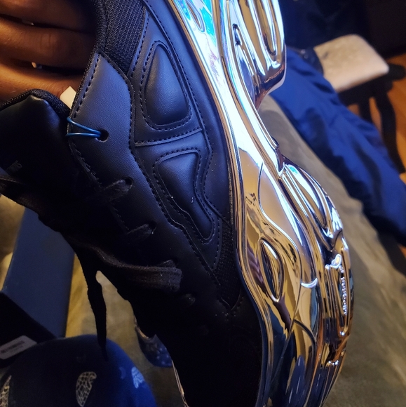 Raf simon Adidas chrome mirrored - Picture 4 of 11